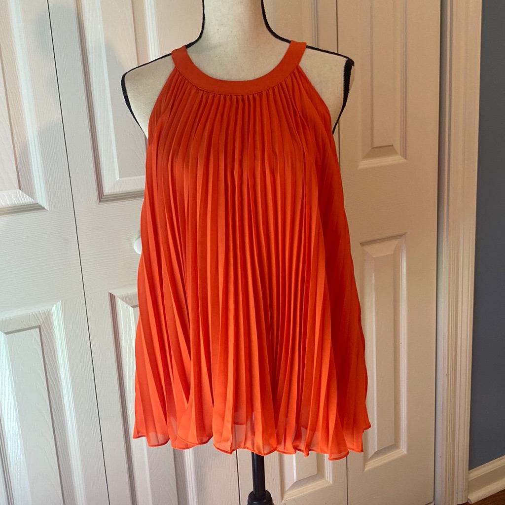 Nwt Vince Camuto Serengeti Swing Blouse